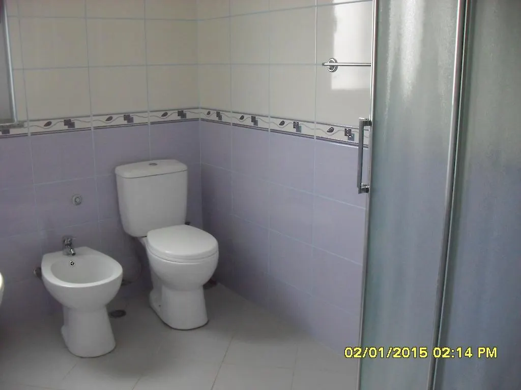 Hotel Restaurant Globi Velipojë