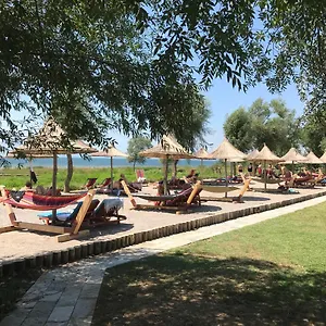 Ośrodek wypoczynkowy Shkodra, Grilë