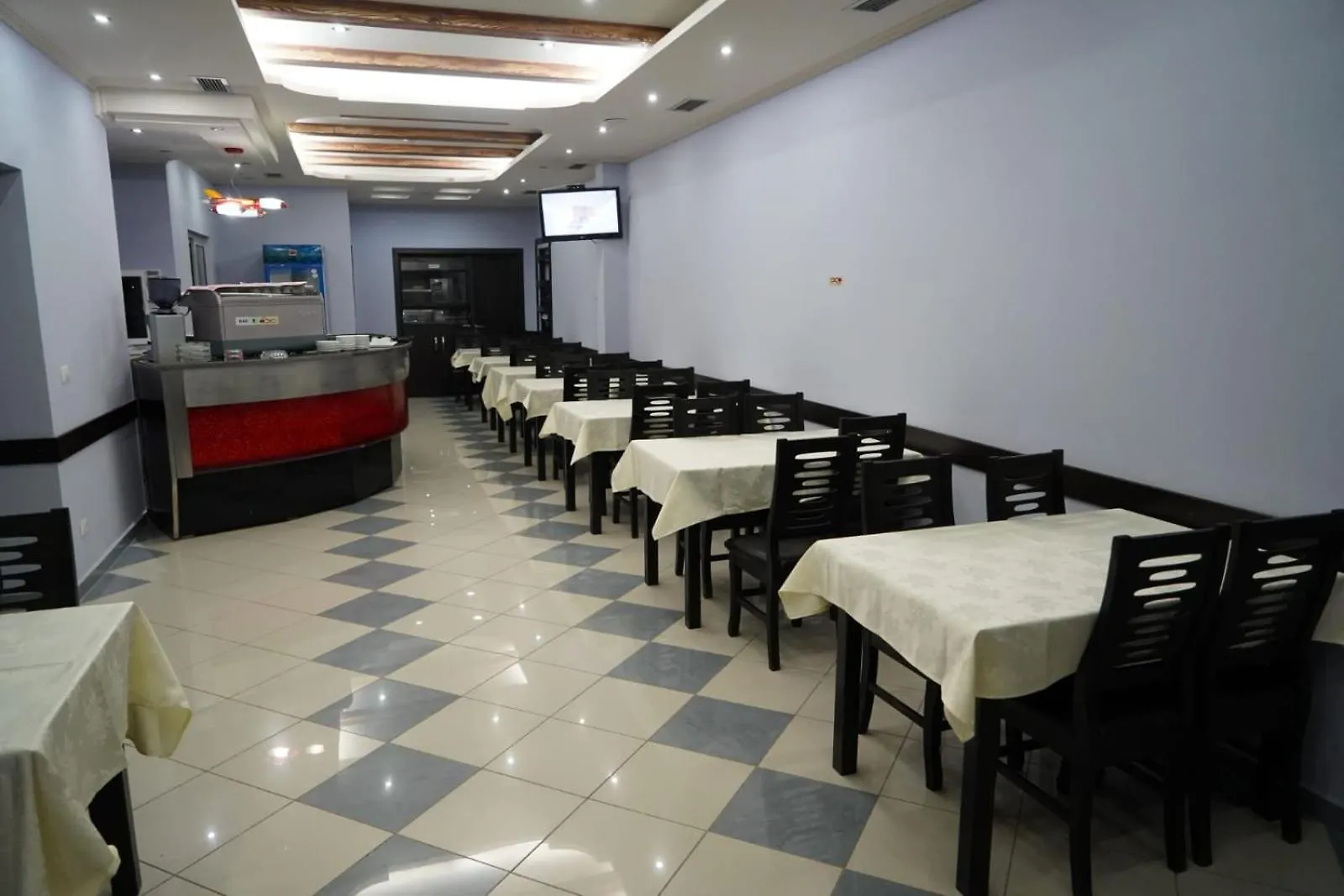 Hotel Restaurant Globi Velipojë
